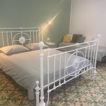 Bradamante Little Tower Apartment Trapani Exterior foto