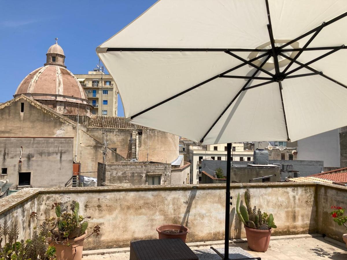 Bradamante Little Tower Apartment Trapani Exterior foto